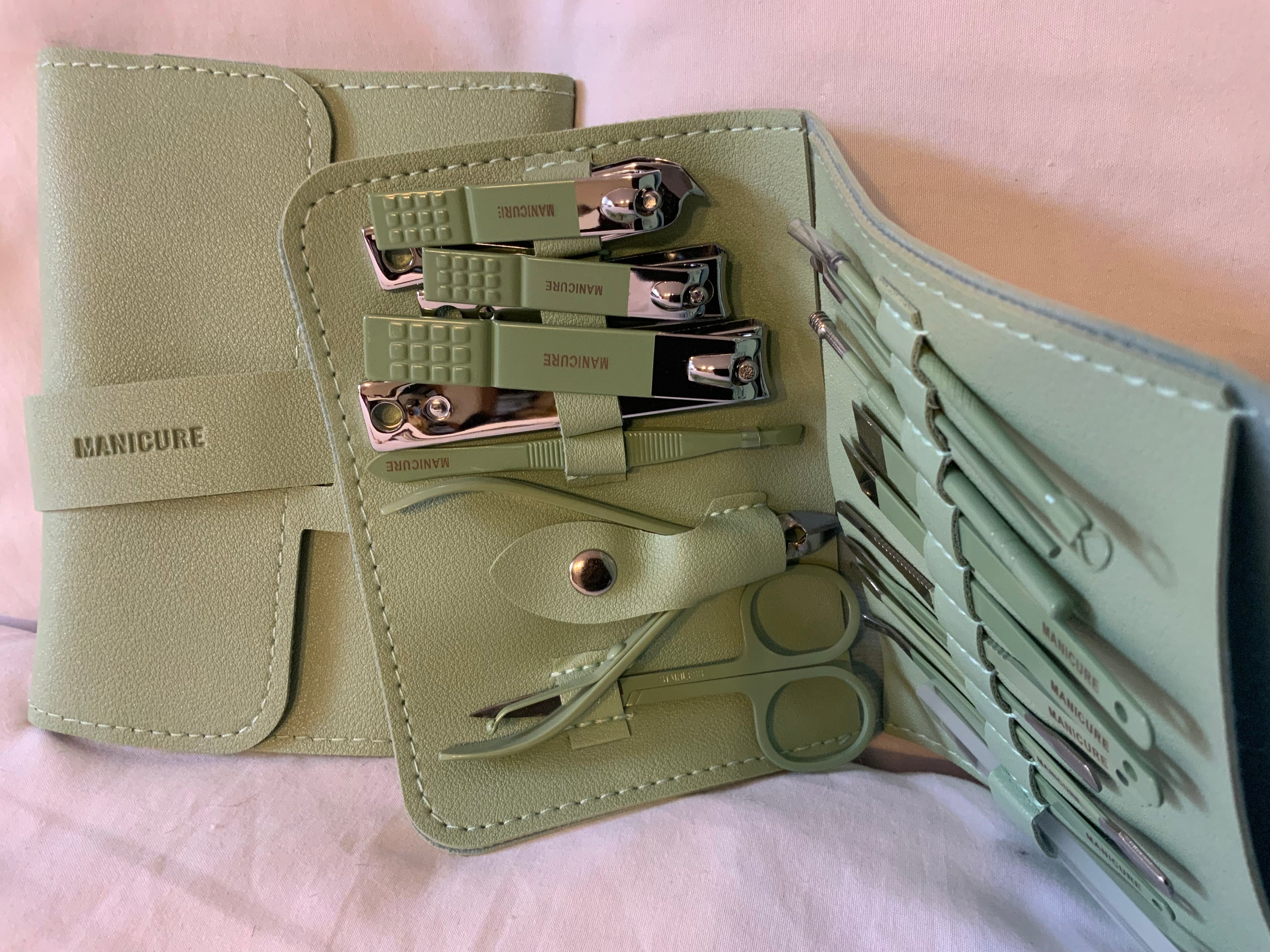 Premium 16-Piece Manicure & Grooming Set – Importer Direct Value